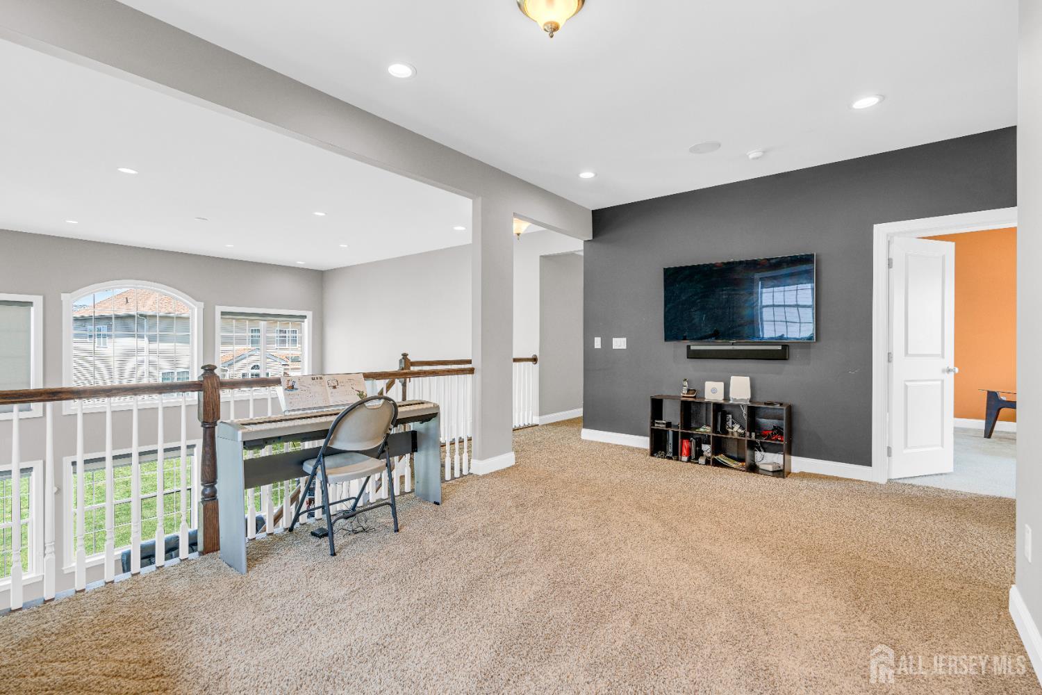 27 Greylynne Drive, Monroe, NJ, 08831 image 36