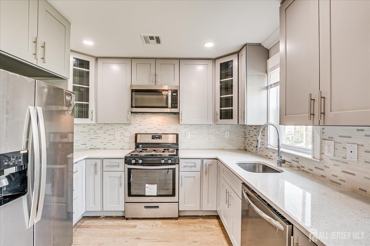 240 Main Street, South Amboy, NJ, 08879 image 12