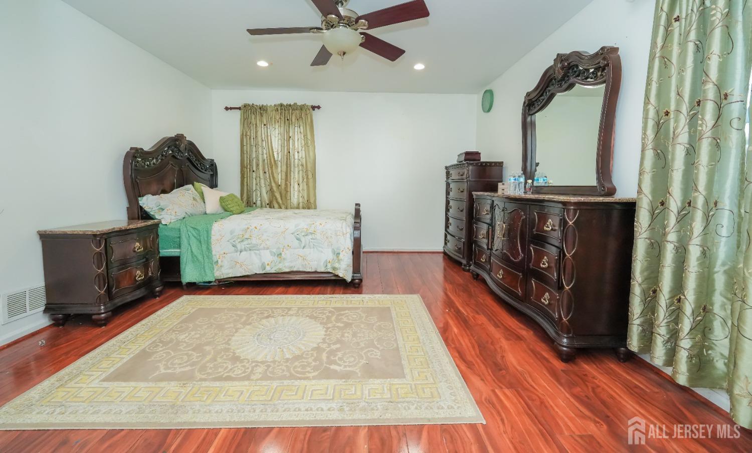 340 Park Avenue, Old Bridge, NJ, 08857 image 26