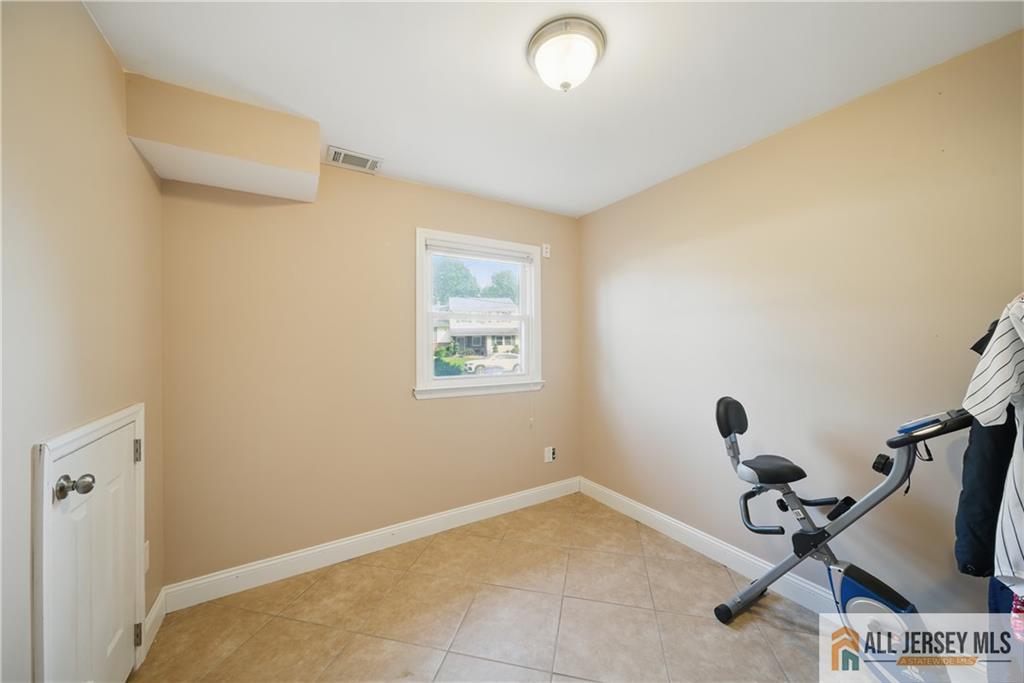 102 Murdock Street, Fords, NJ, 08863 image 31
