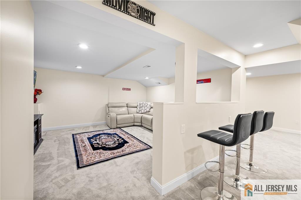 2 Silver Hollow Road, North Brunswick, NJ, 08902 image 42