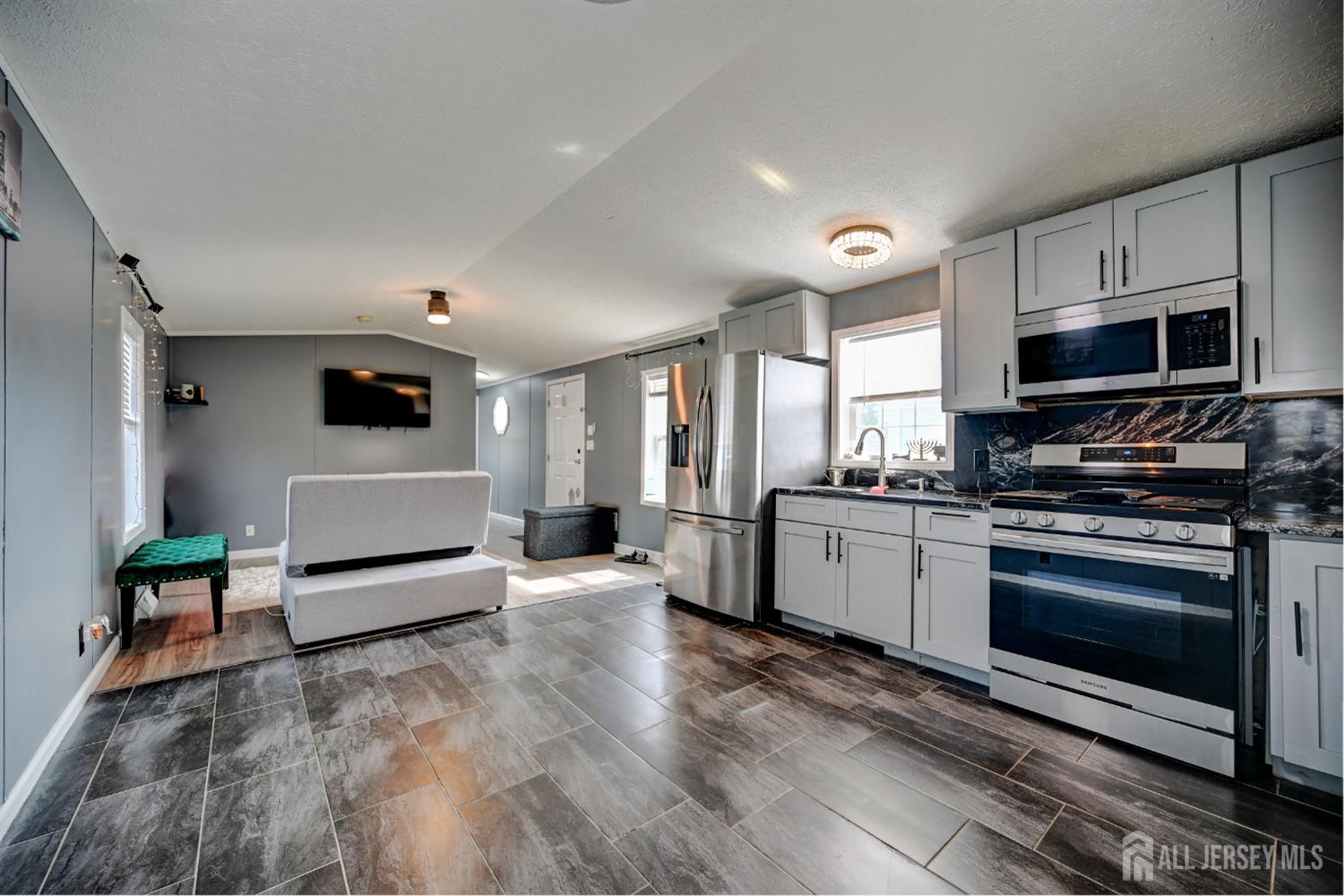 813 North Street, Jackson, NJ, 08527 image 9