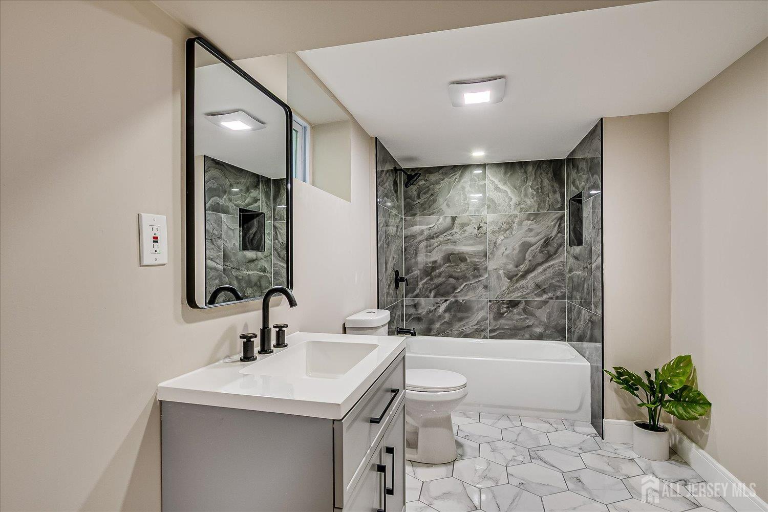 177 Dartmouth Street, Highland Park, NJ, 08904 image 25