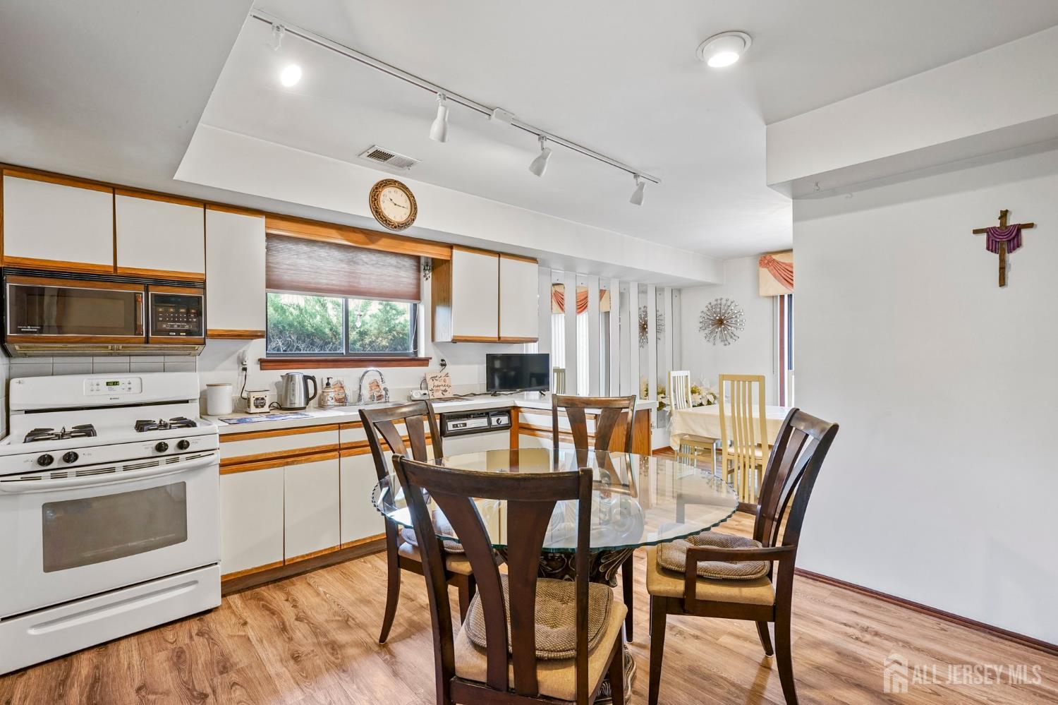 236 Community Circle, Old Bridge, NJ, 08857 image 12
