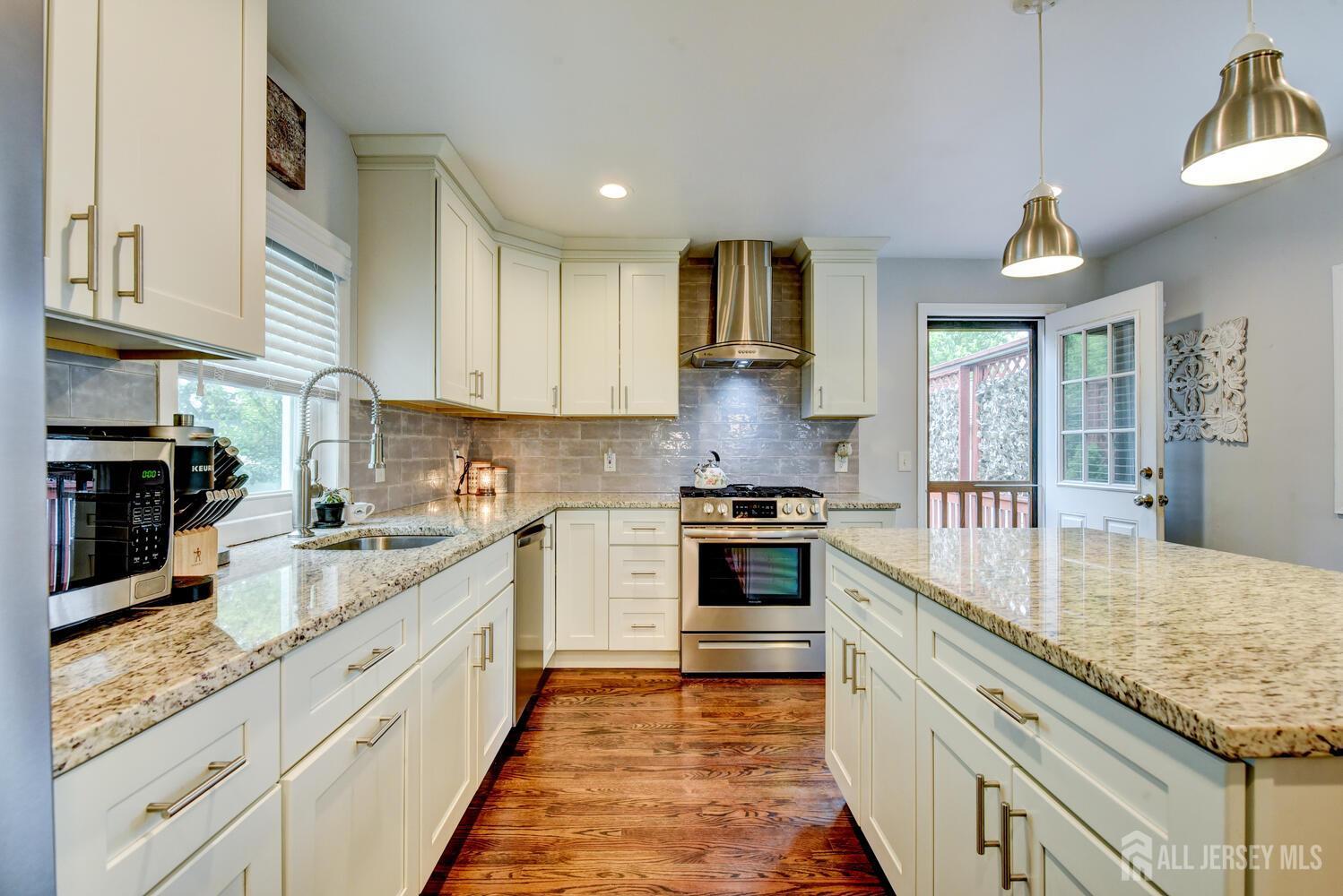 382 Highland Street, South Amboy, NJ, 08879 image 9