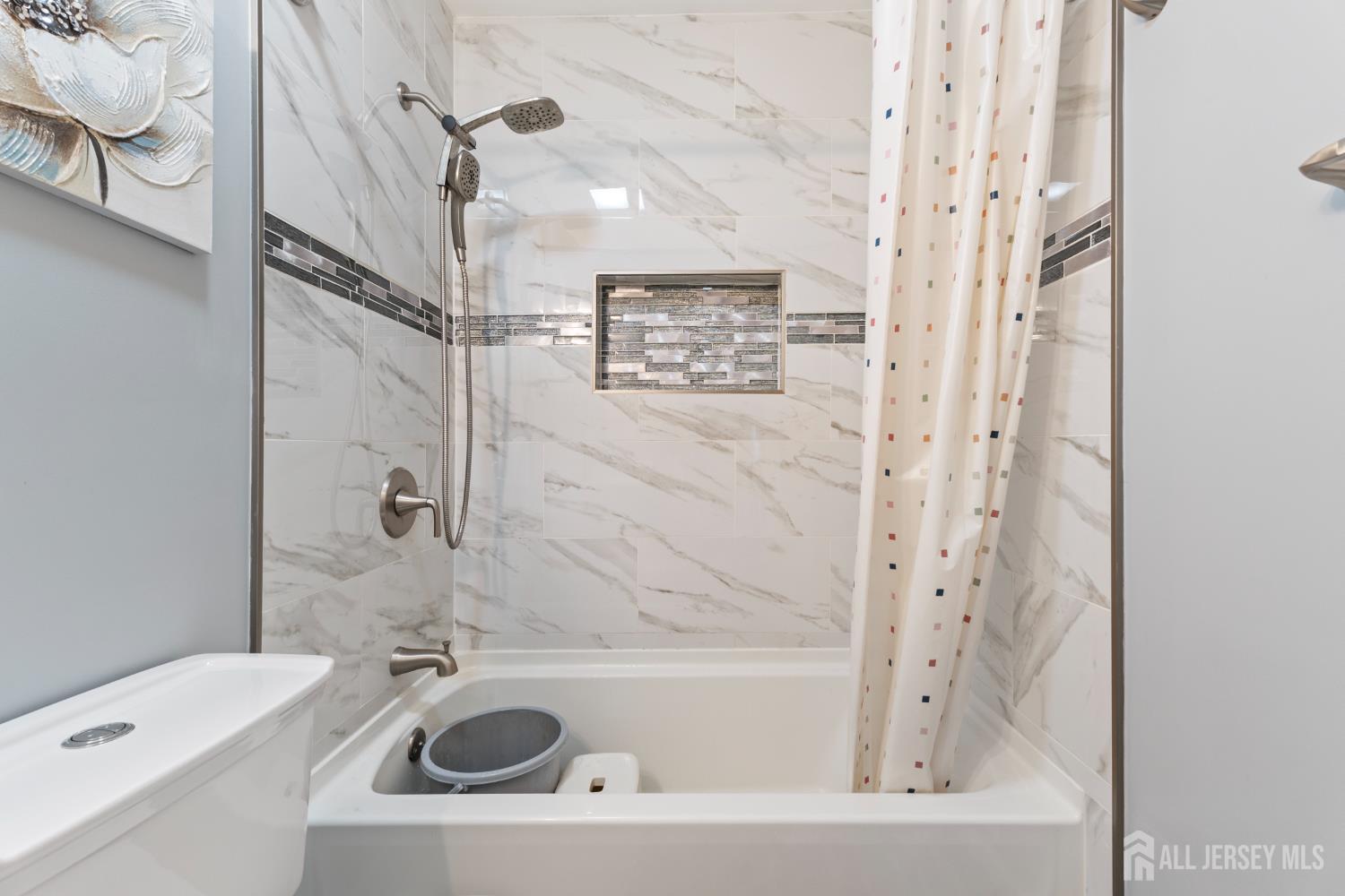 348 Westgate Drive, Edison, NJ, 08820 image 34