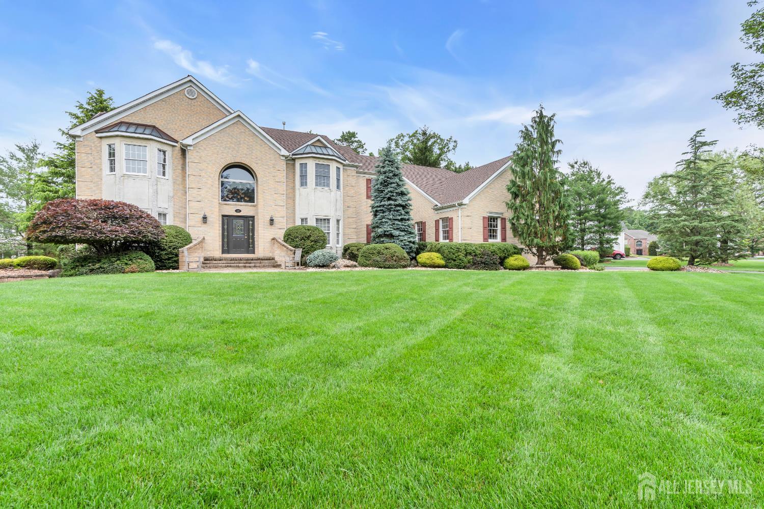 329 Valley View Circle, Freehold Twp, NJ, 07728 image 91