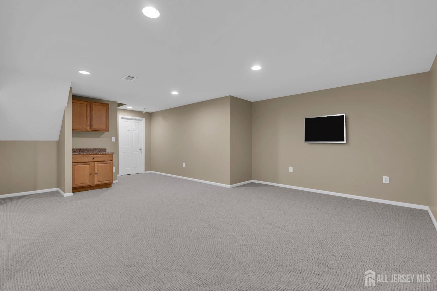3 Malibu Court, Jackson, NJ, 08527 image 77