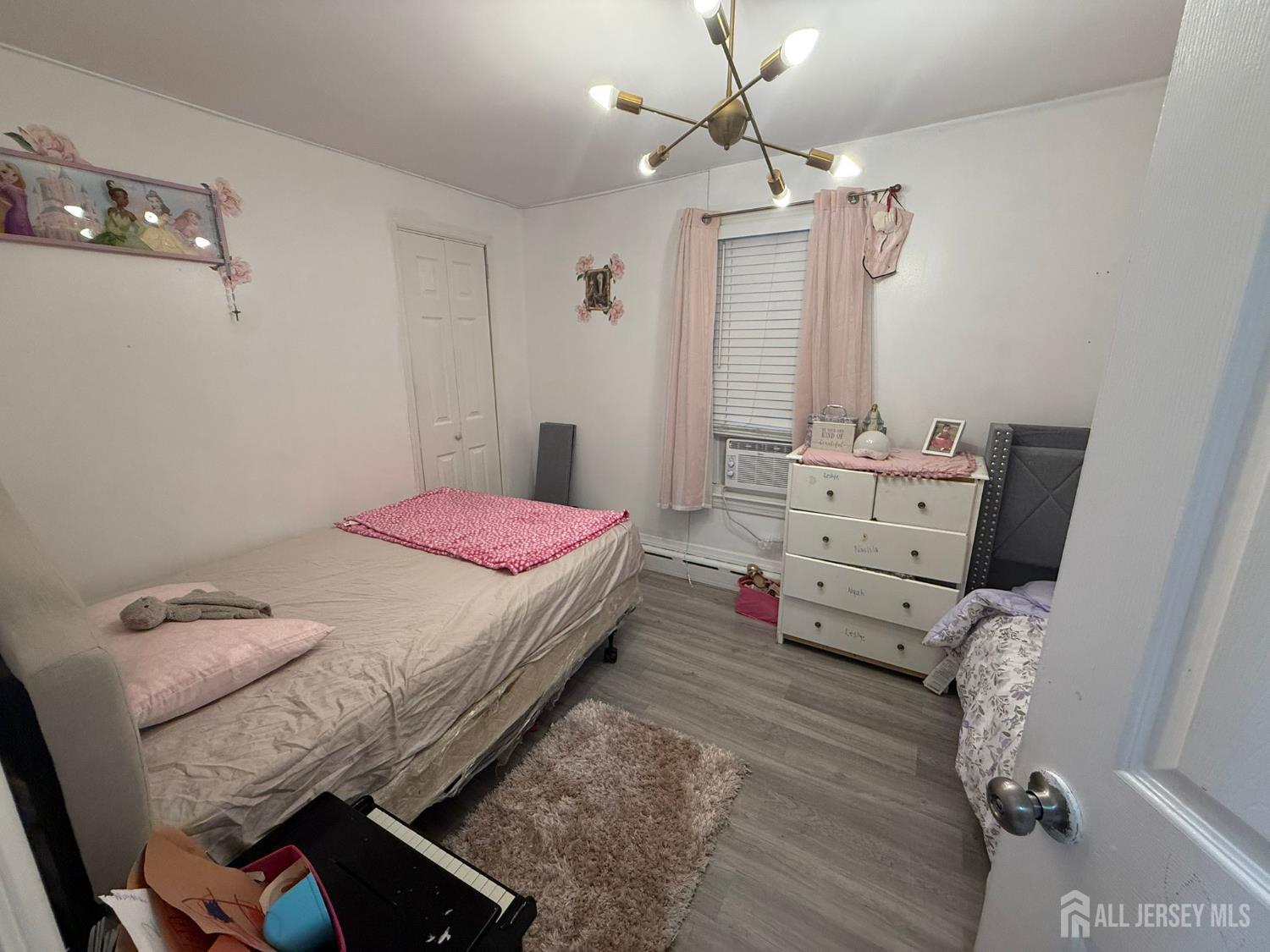 325 Goodwin Street Image 2