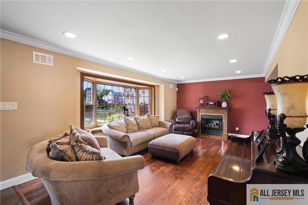 49 Lavender Drive, Edison, NJ, 08820 image 6