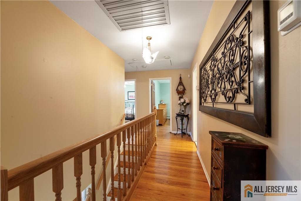 14 Devon Road, Edison, NJ, 08820 image 33
