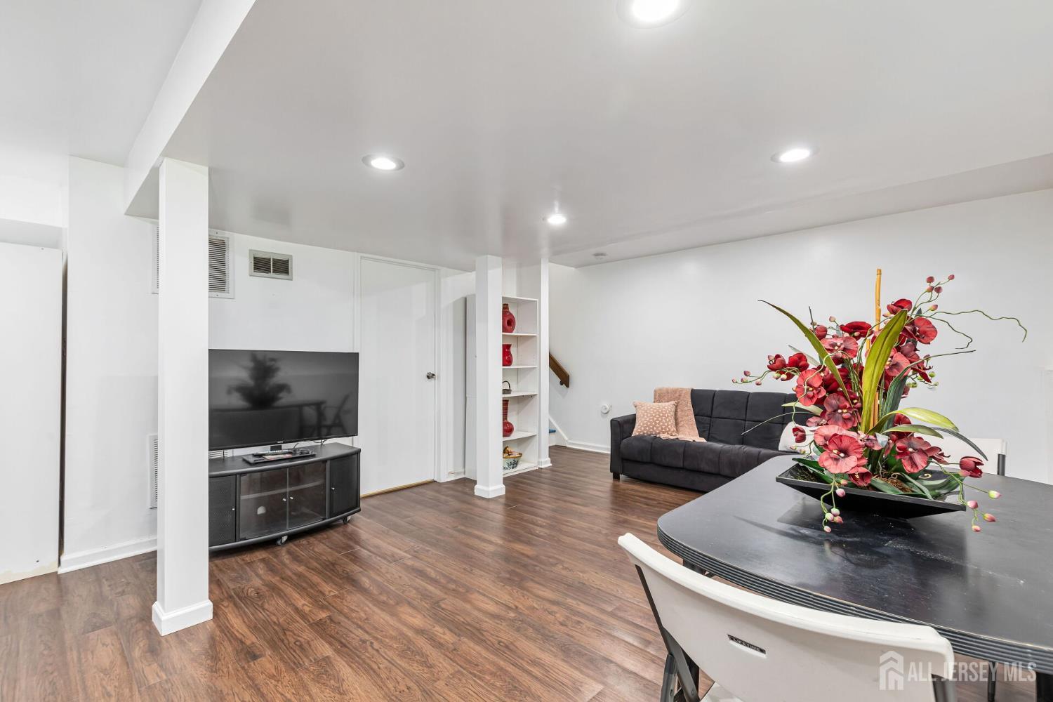 183 Driscoll Court, Franklin Twsp, NJ, 08873 image 33