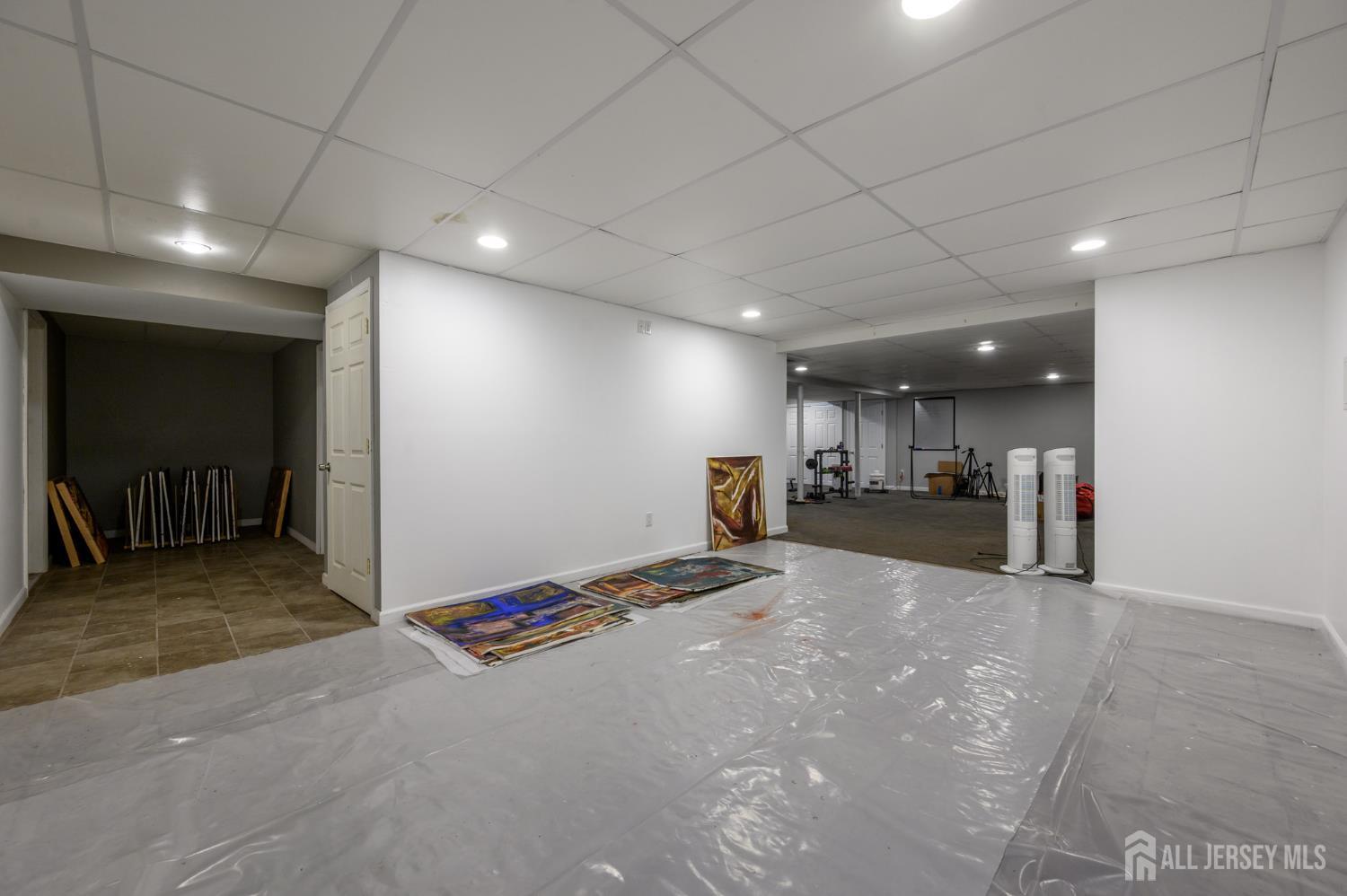 2 Malibu Drive, Sparta, NJ, 07871 image 39