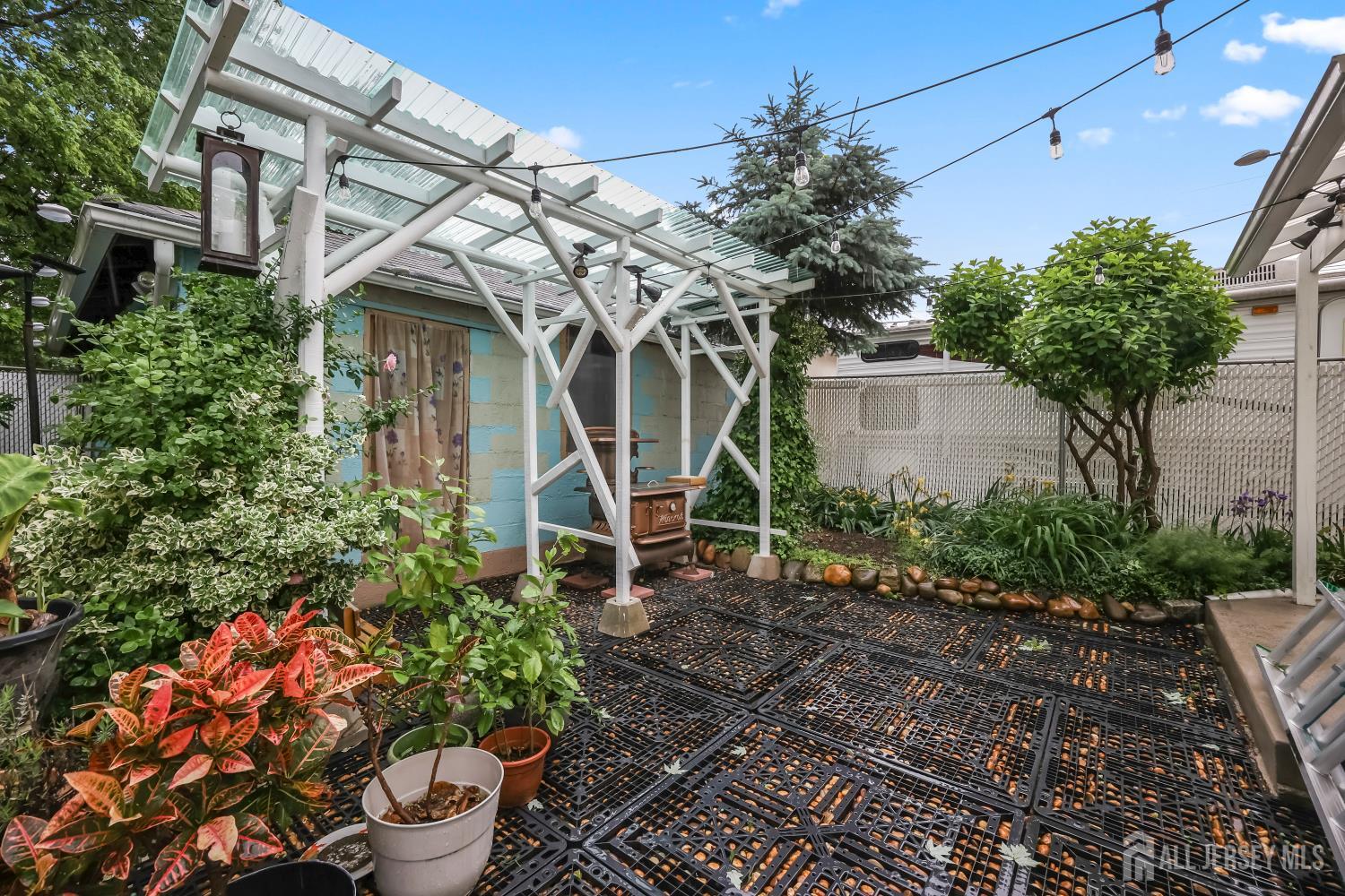 365 E John Street, South Amboy, NJ, 08879 image 45