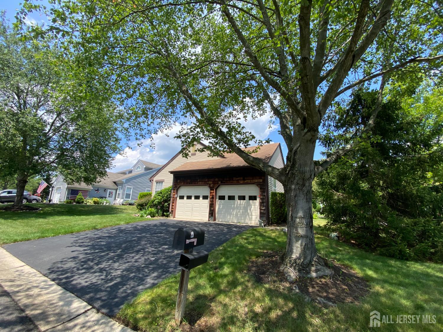 28 Rothwell Drive Image 2