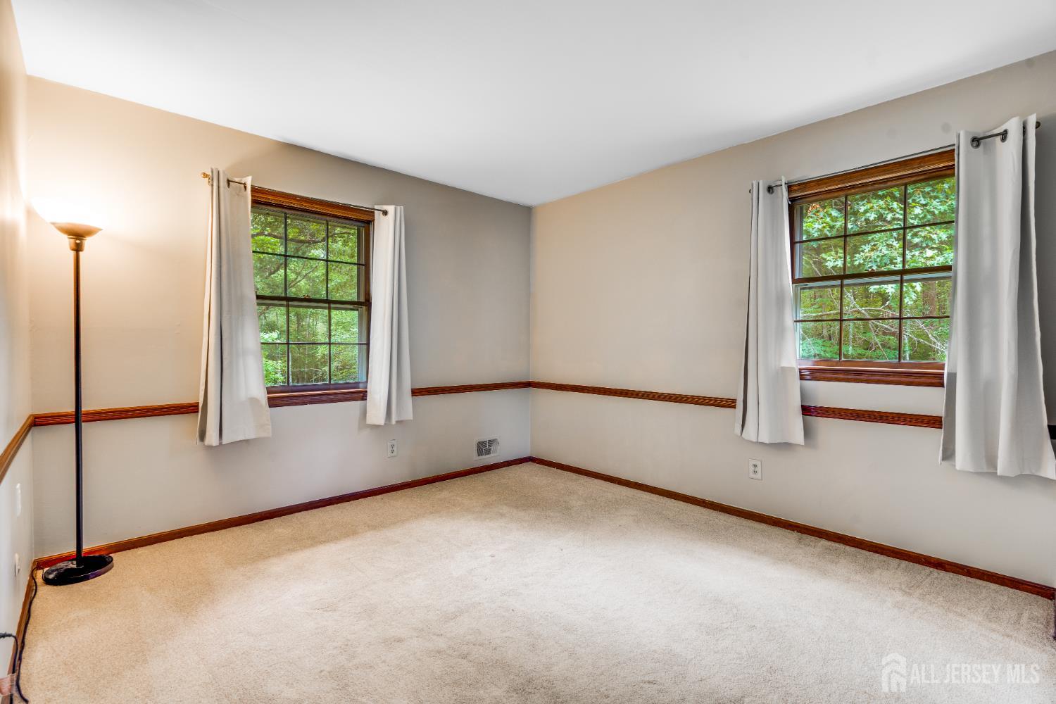 20 White Pine Road, South Brunswick, NJ, 08831 image 16