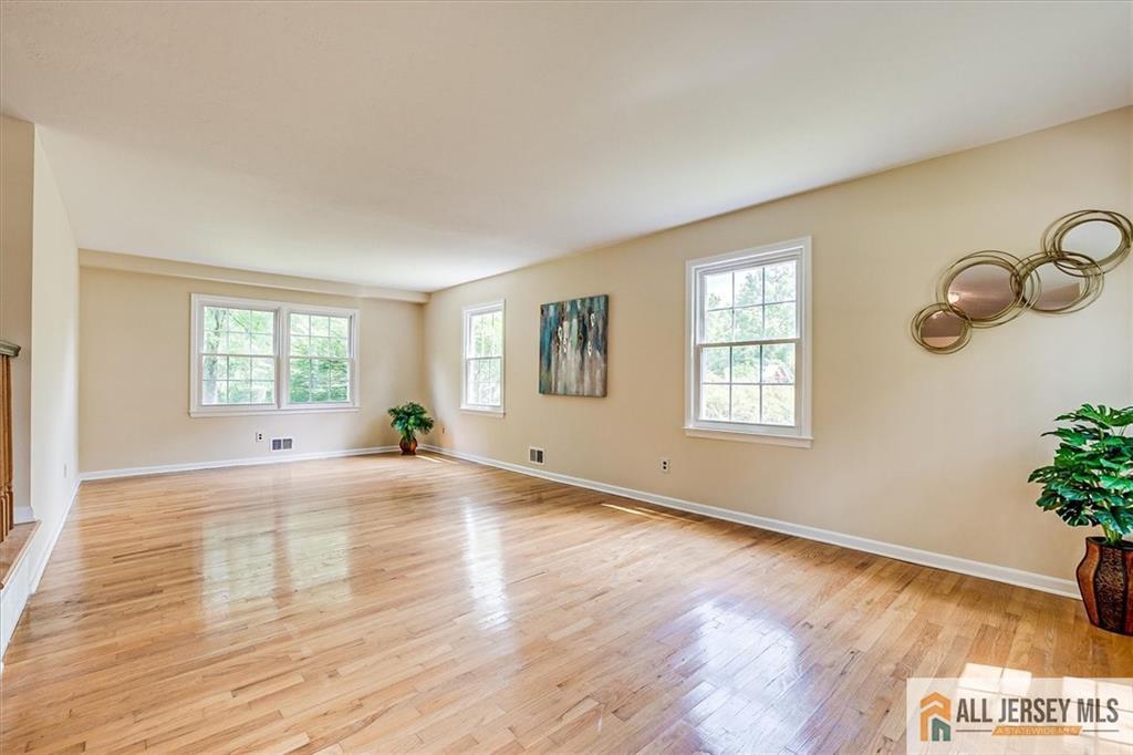 13 Douglass Drive, South Brunswick, NJ, 08540 image 7