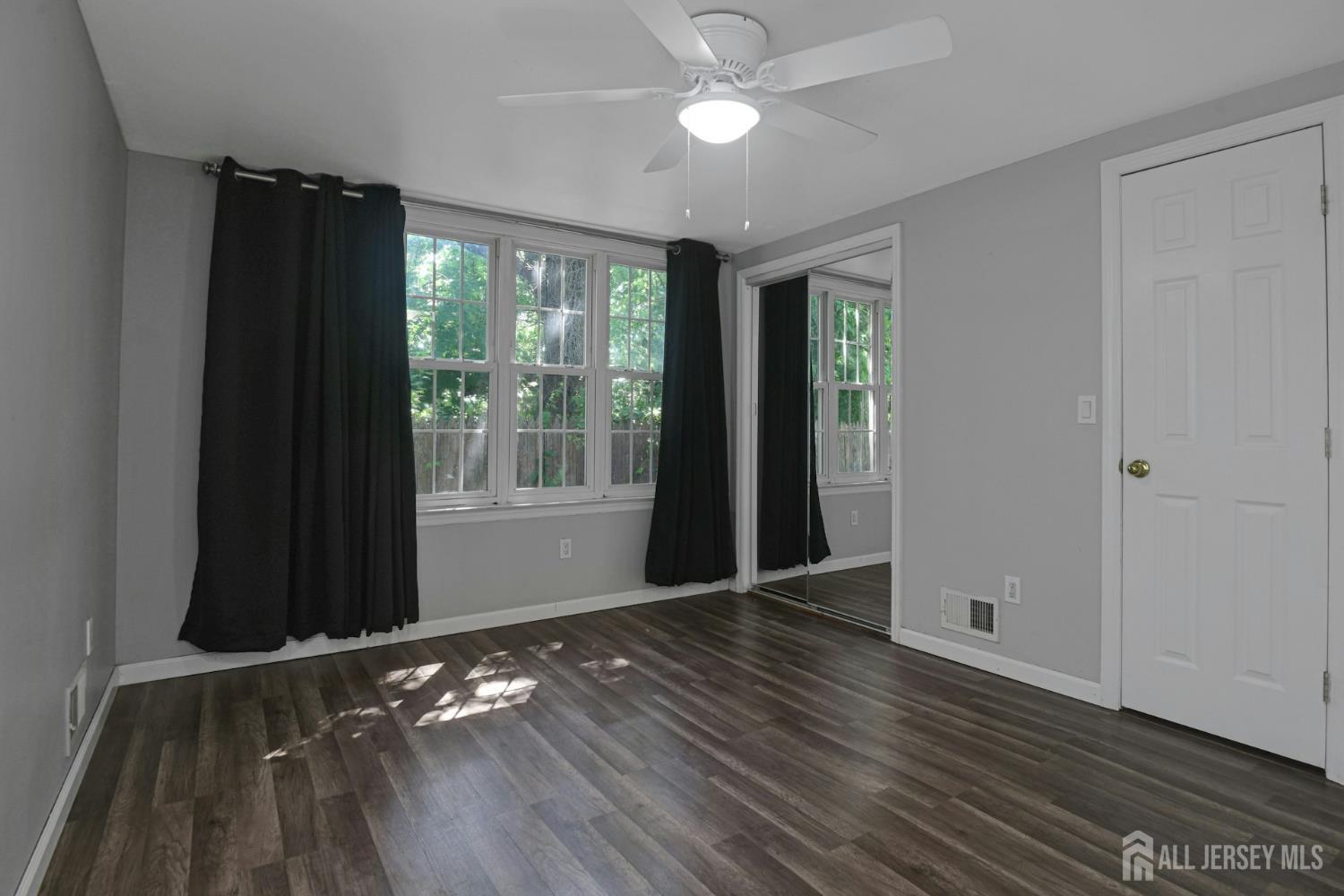 385 Shoreland Circle, Old Bridge, NJ, 08879 image 12