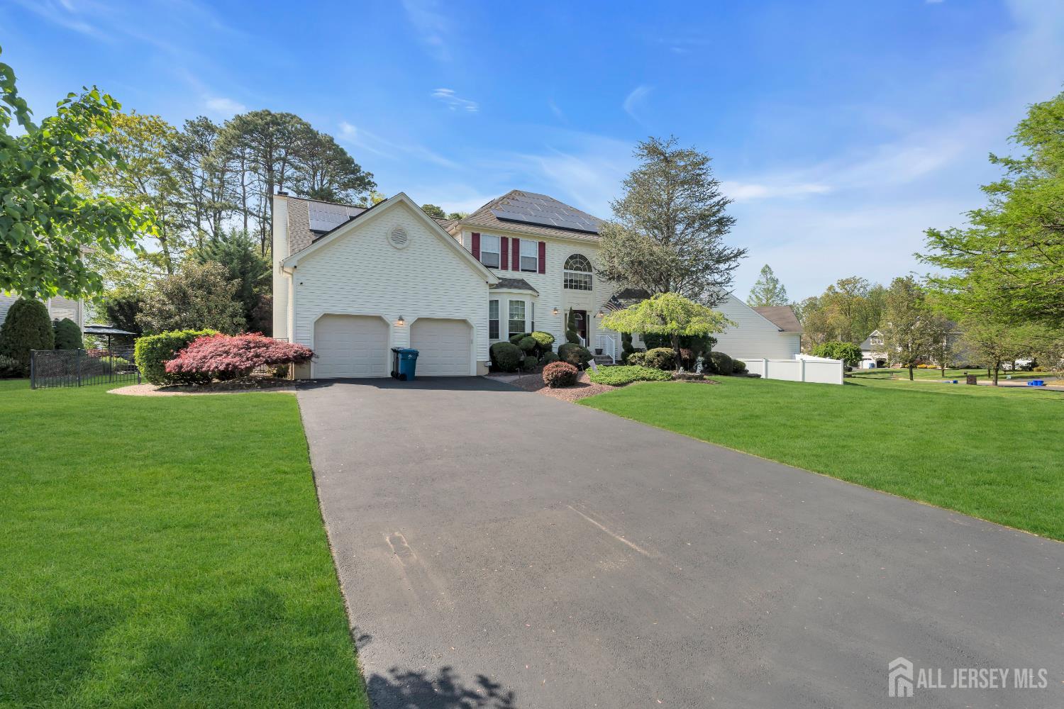 35 spruce meadows Drive, Monroe, NJ, 08831