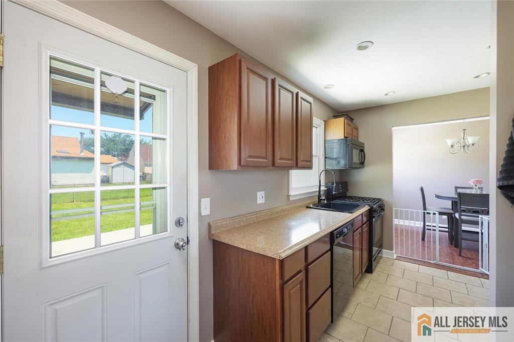 63 W Iselin Parkway, Iselin, NJ, 08830 image 12