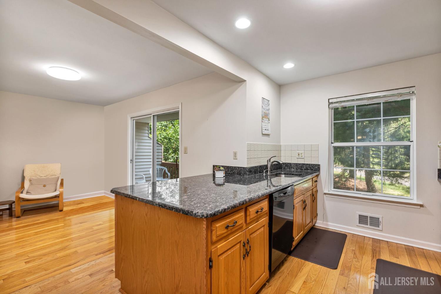 183 Driscoll Court, Franklin Twsp, NJ, 08873 image 12