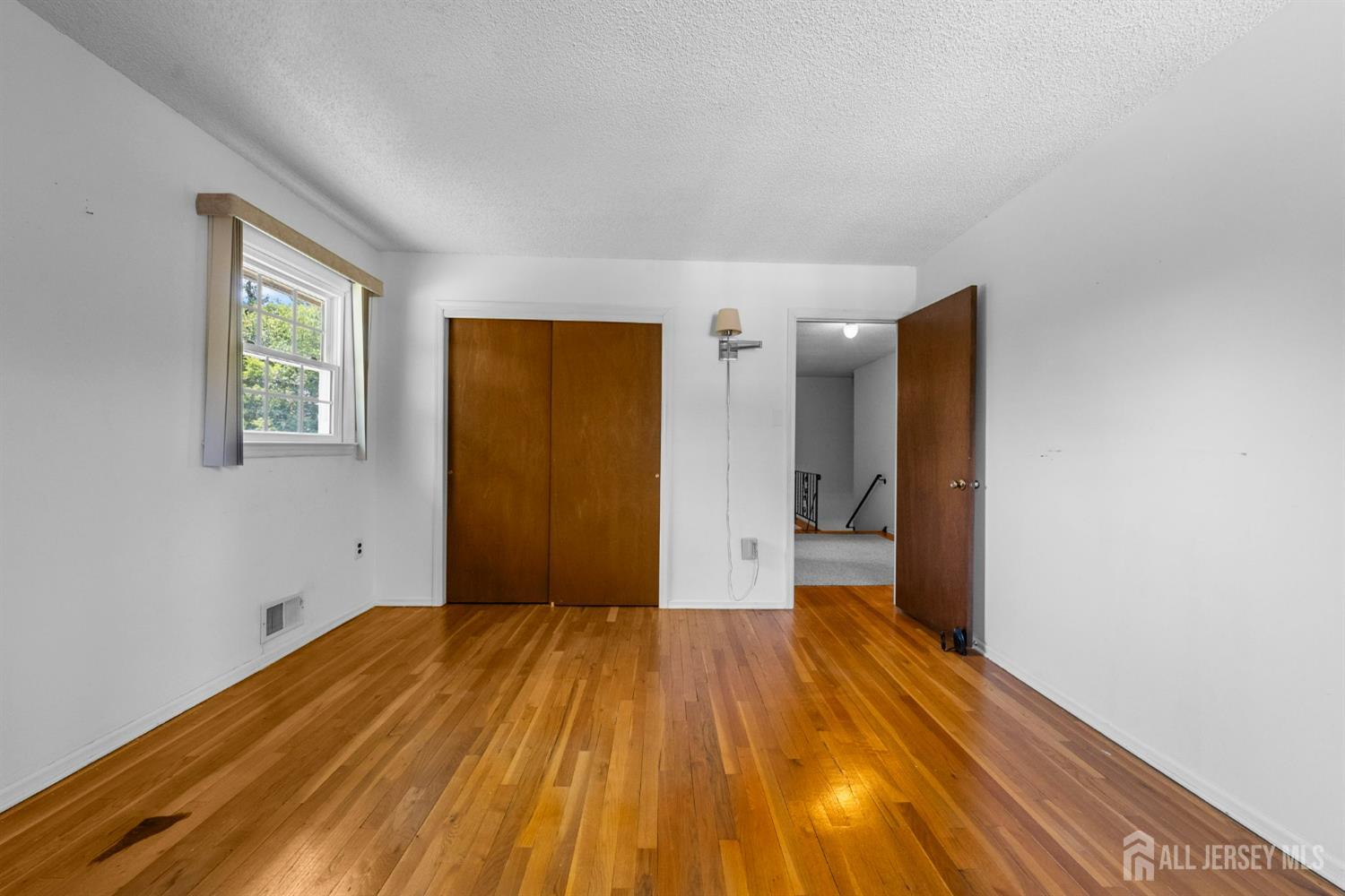 85 Hidden Lake Drive, North Brunswick, NJ, 08902 image 37