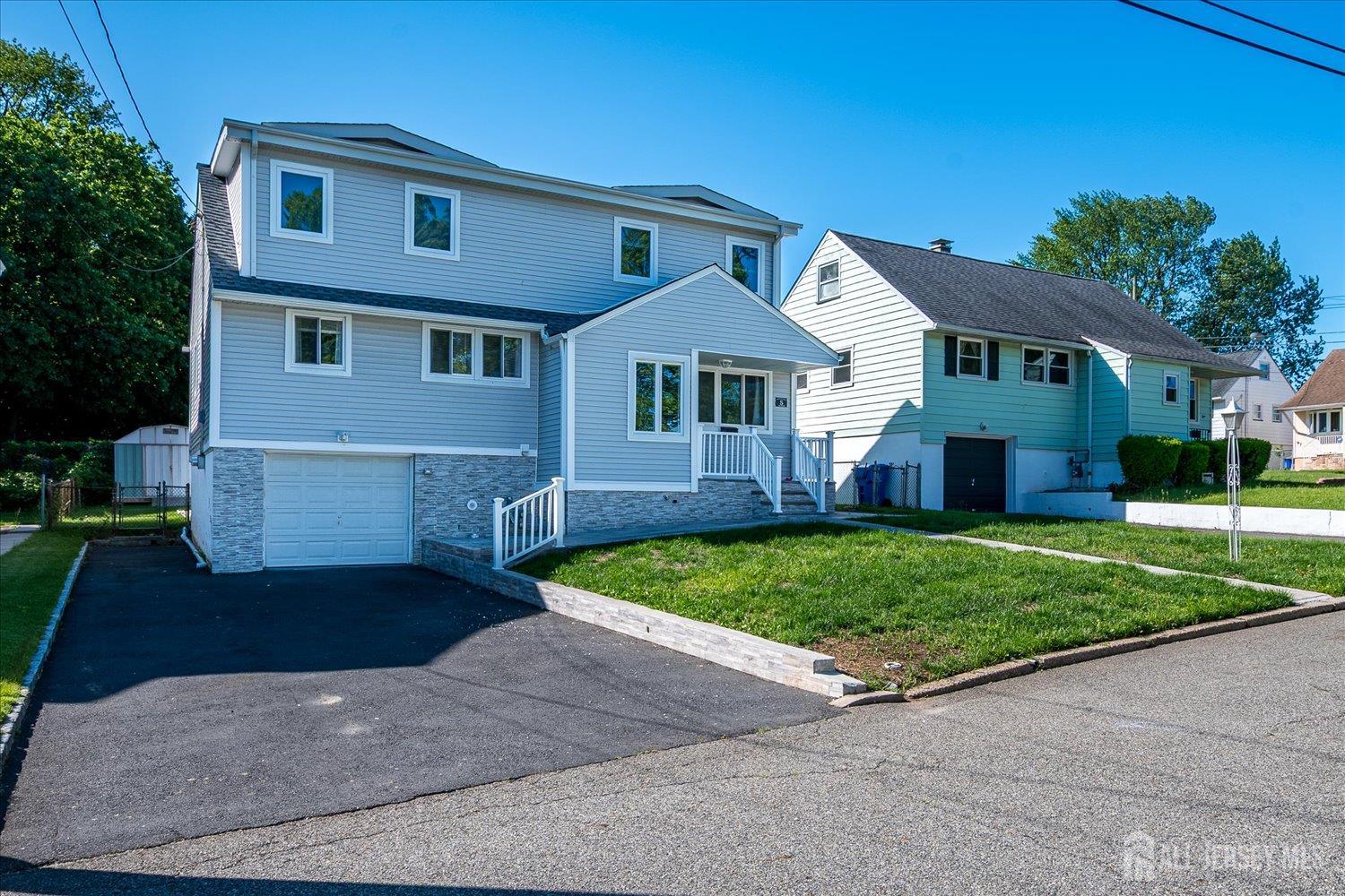 5 Alvin Court, Menlo Park Terrace, NJ, 08840