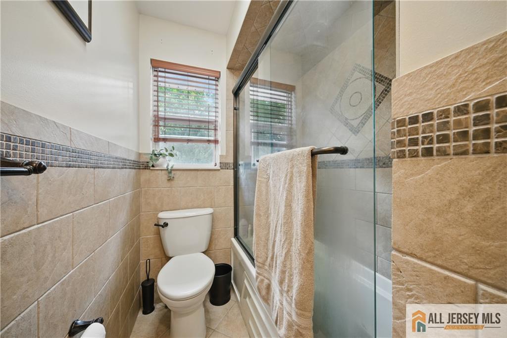 102 Murdock Street, Fords, NJ, 08863 image 33