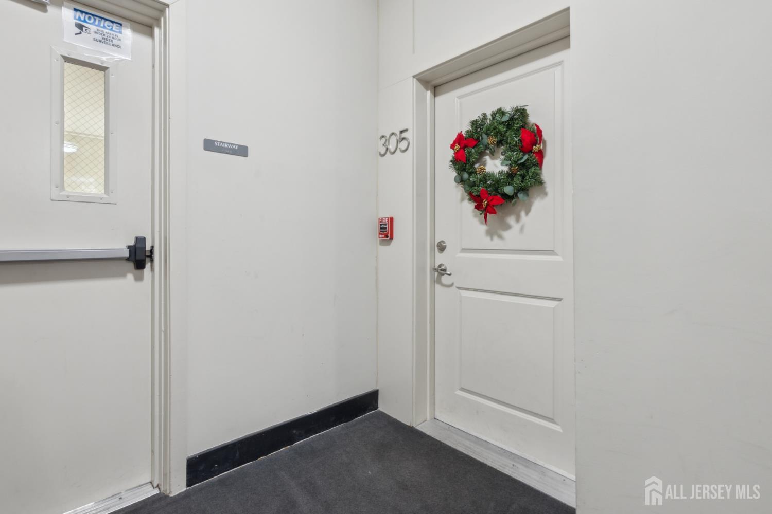 350 S BROAD Street 305, Trenton, NJ, 08608