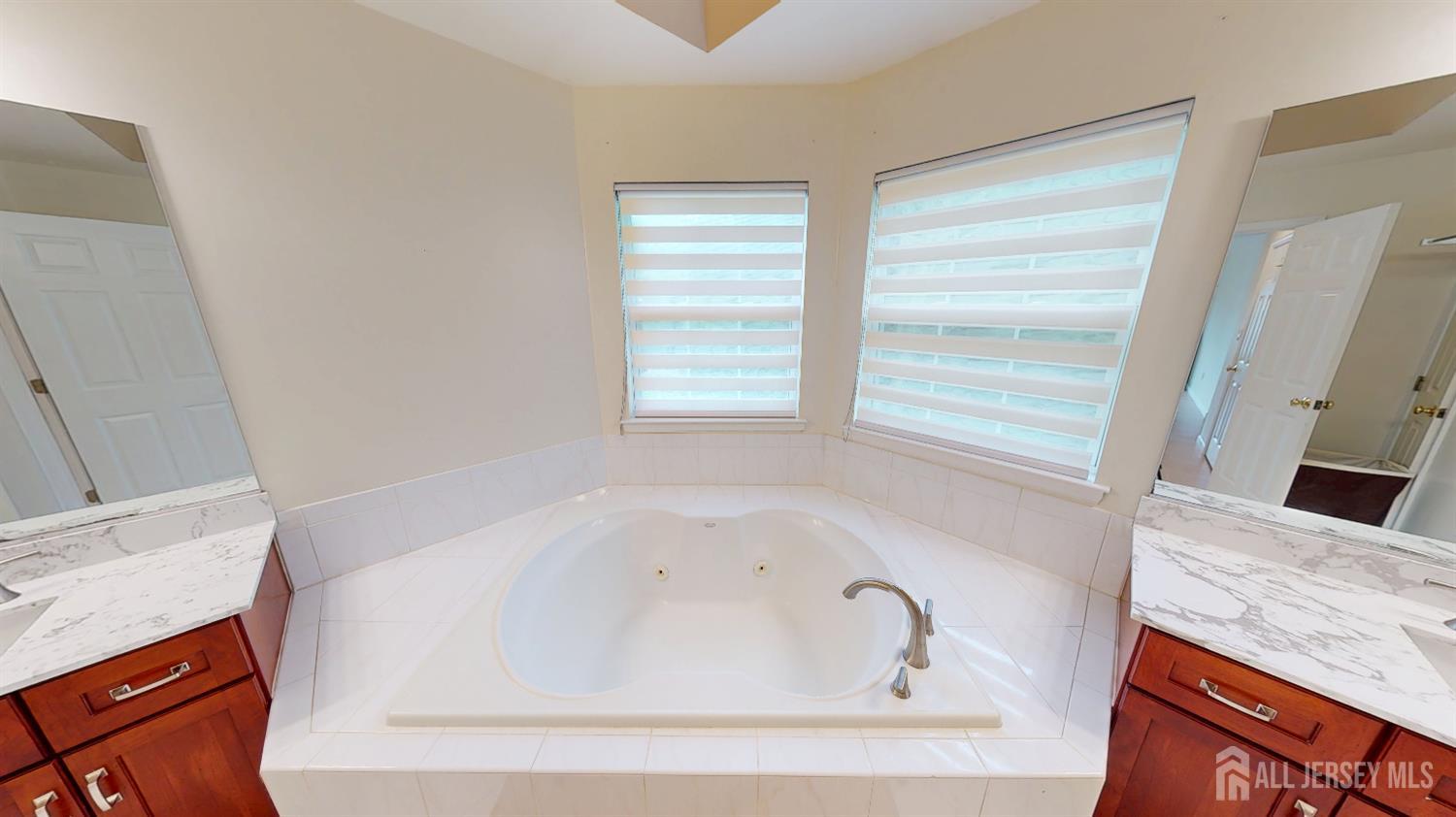 53 Kirschman Drive, Old Bridge, NJ, 07747 image 42