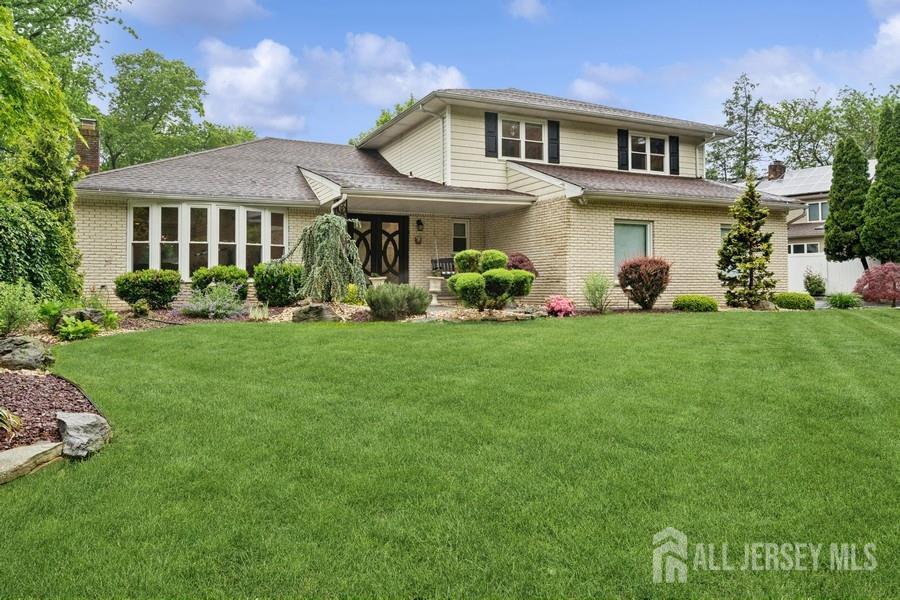 9 Valley Forge Drive Image 2