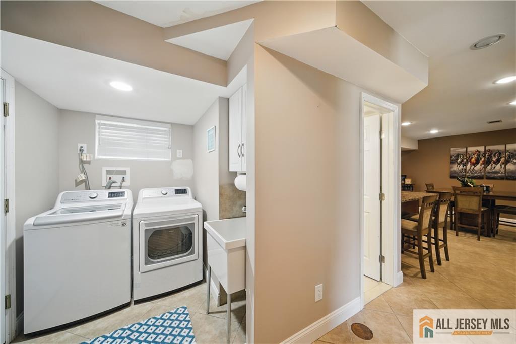 102 Murdock Street, Fords, NJ, 08863 image 35