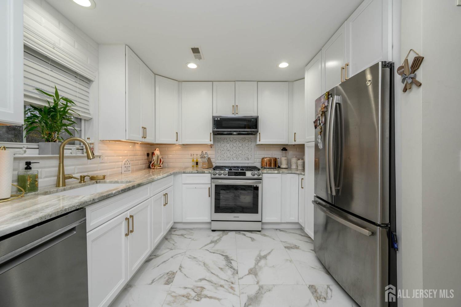29 Chimney Court, Old Bridge, NJ, 08879 image 15
