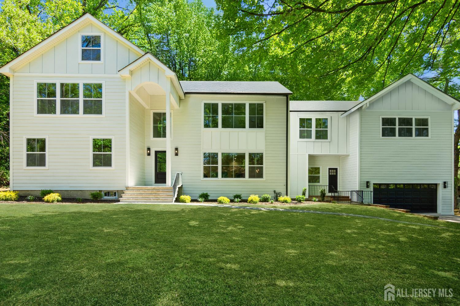 2 Beech Lane, Edison, NJ, 08820