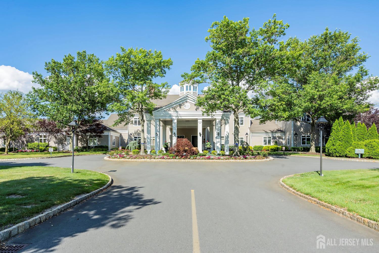 17 Severn Way, Monroe, NJ, 08831 image 39