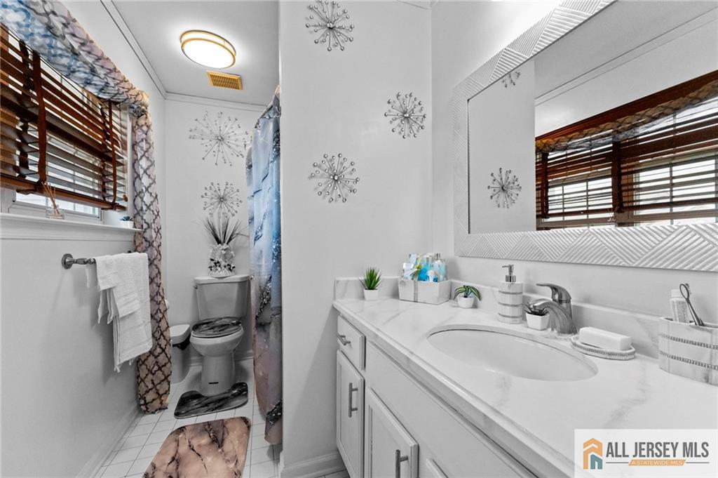 11 Rondell Lane, South Amboy, NJ, 08879 image 16