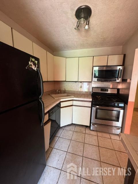 165 Penn Court, Old Bridge, NJ, 07747 image 9