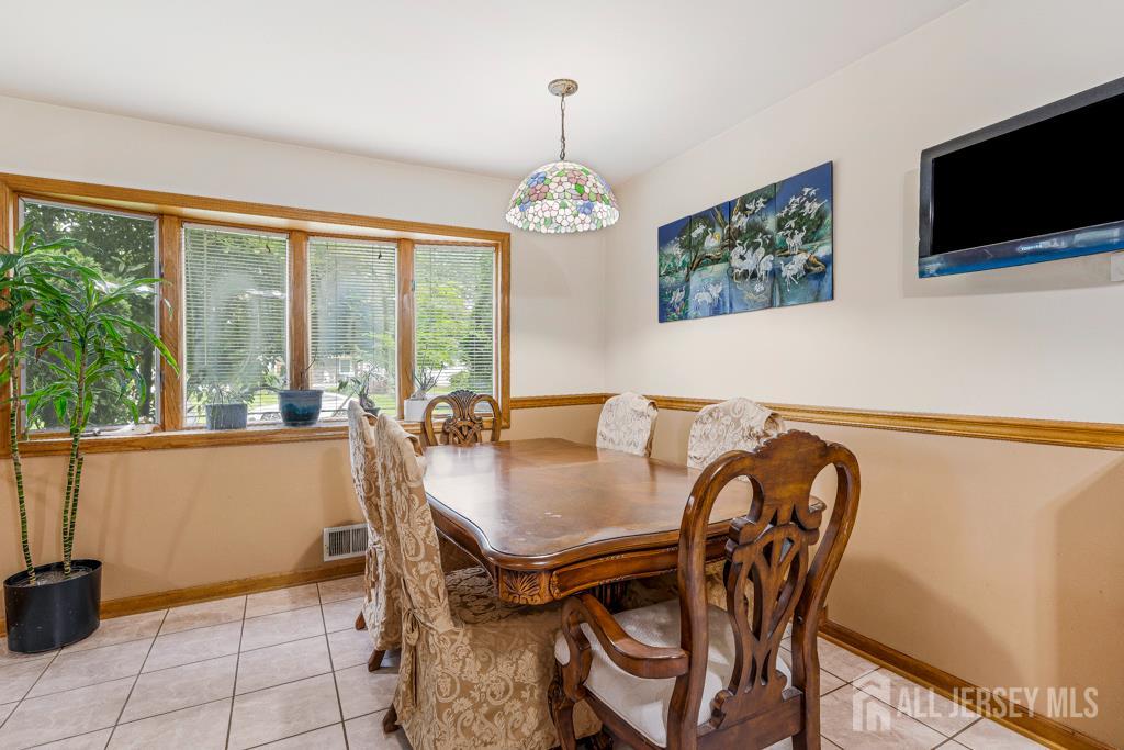 605 Beechwood Avenue, Middlesex, NJ, 08846 image 13
