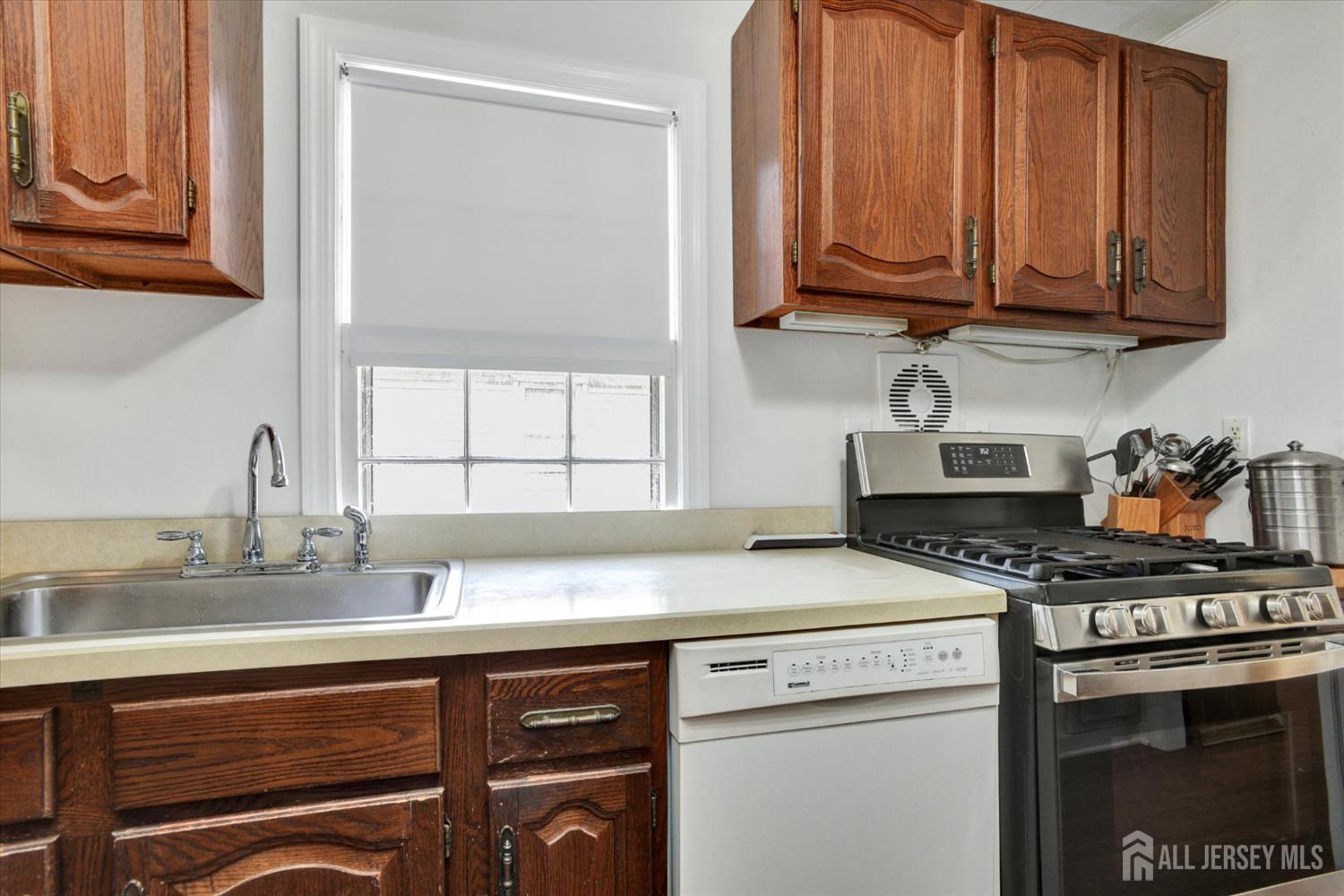 274 Prospect Avenue Image 4
