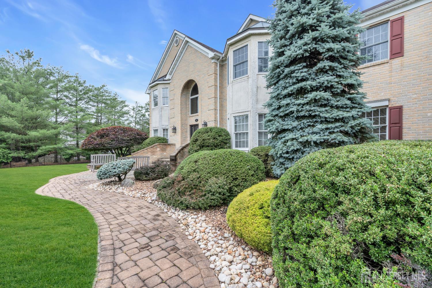 329 Valley View Circle, Freehold Twp, NJ, 07728 image 6