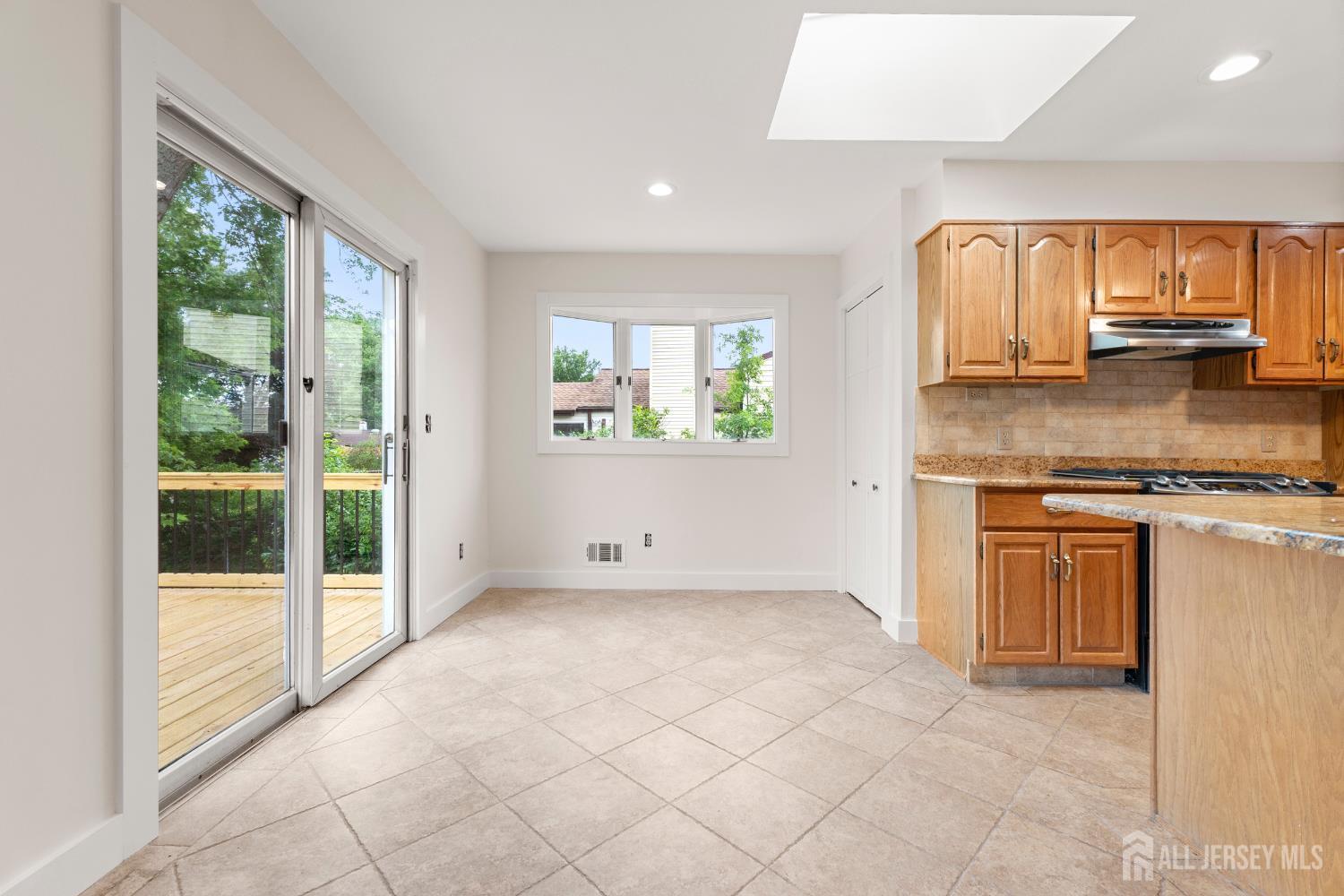 138 Southwood Drive, Old Bridge, NJ, 08857 image 18