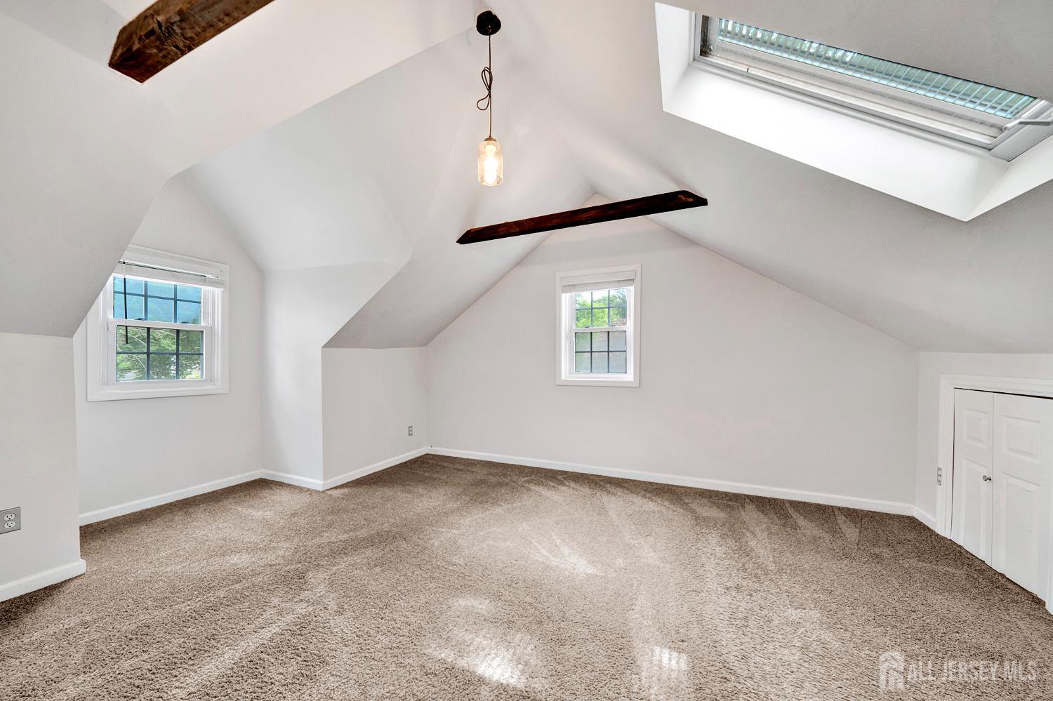 10 Shaw Drive, Franklin, NJ, 08528 image 22