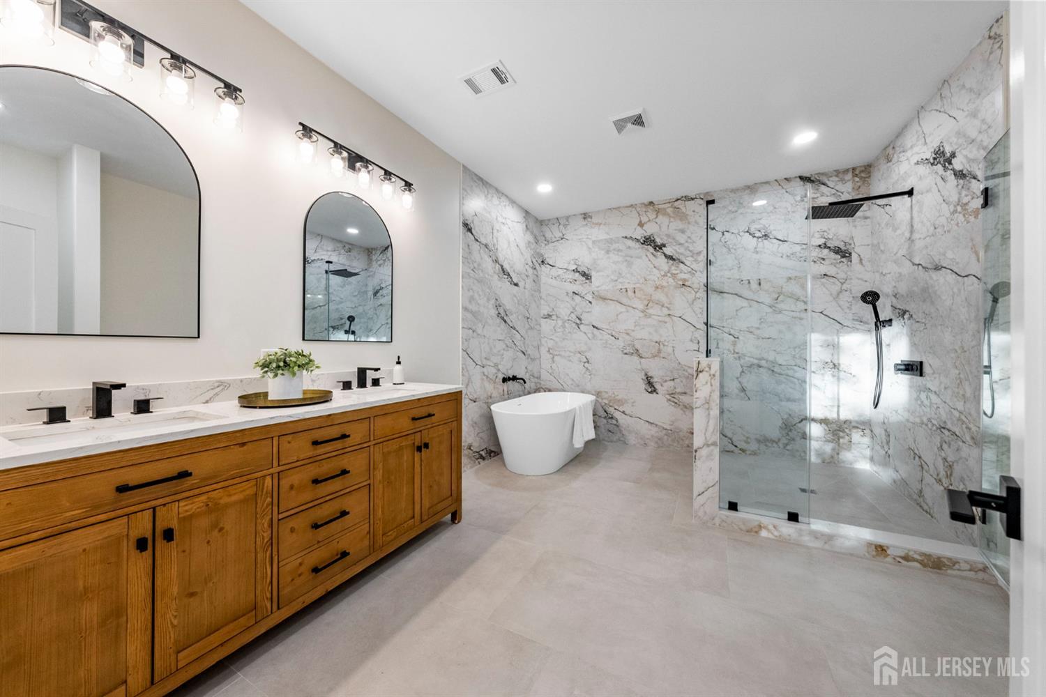 2 Beech Lane, Edison, NJ, 08820 image 28