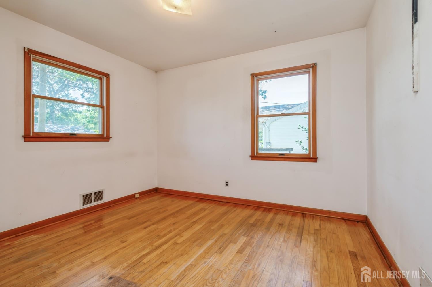 206 Charlotte Avenue, South Bound Brook, NJ, 08880 image 14