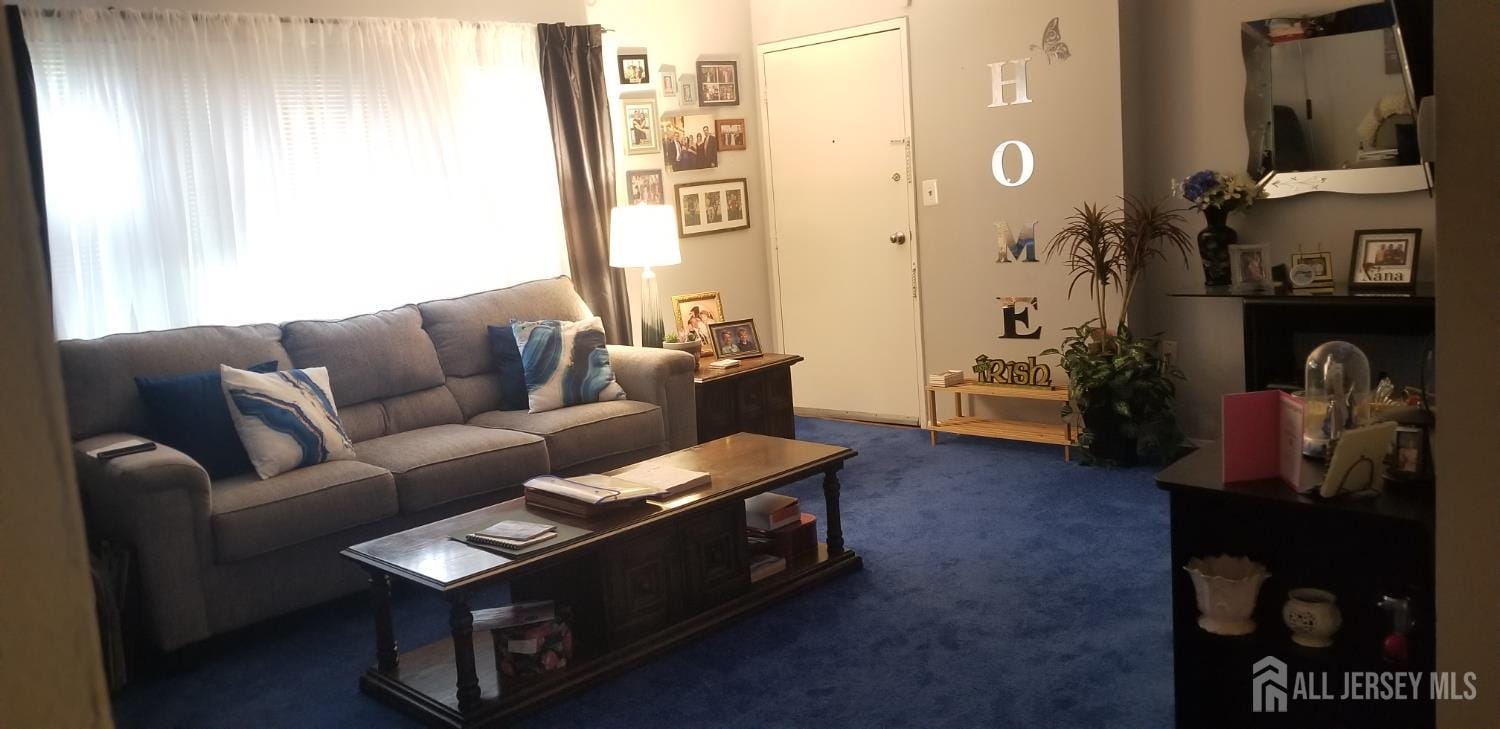 160 Evergreen Road 6A, Edison, NJ, 08837
