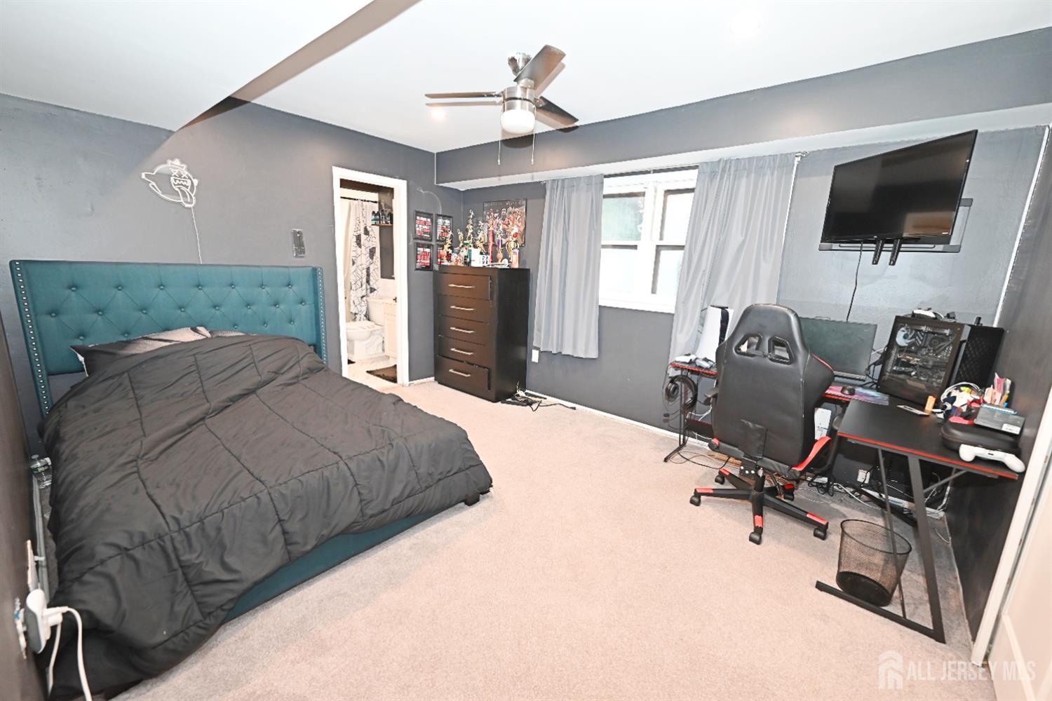 8 Michelle Avenue, Old Bridge, NJ, 08857 image 17