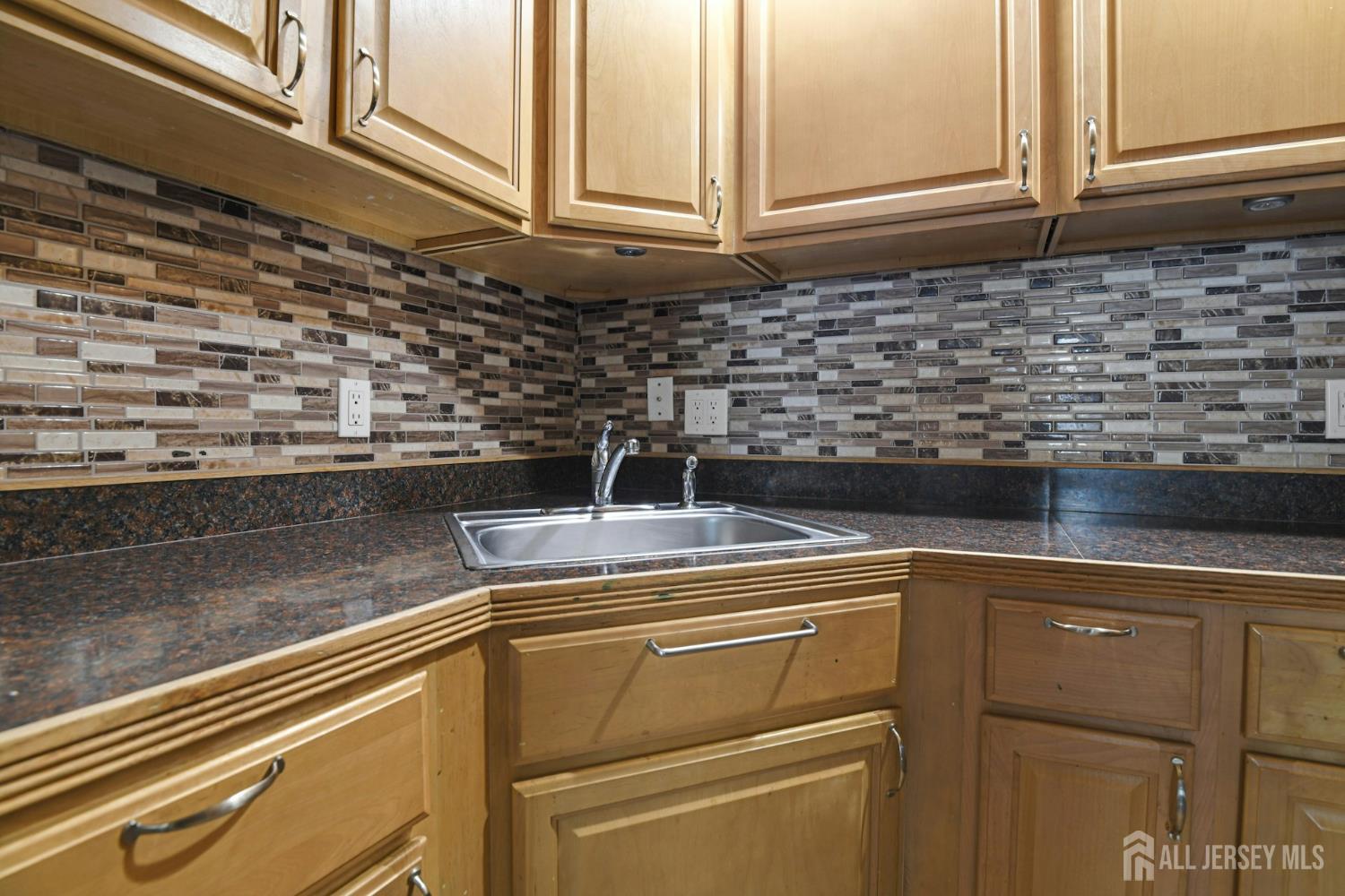 385 Shoreland Circle, Old Bridge, NJ, 08879 image 8