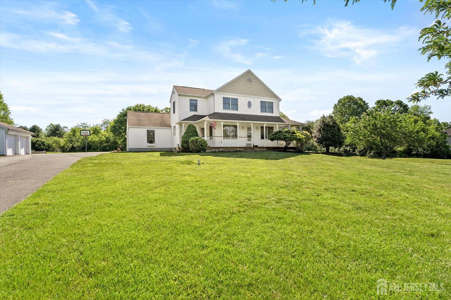 63 Iron Bridge Road, Hamilton, NJ, 08620