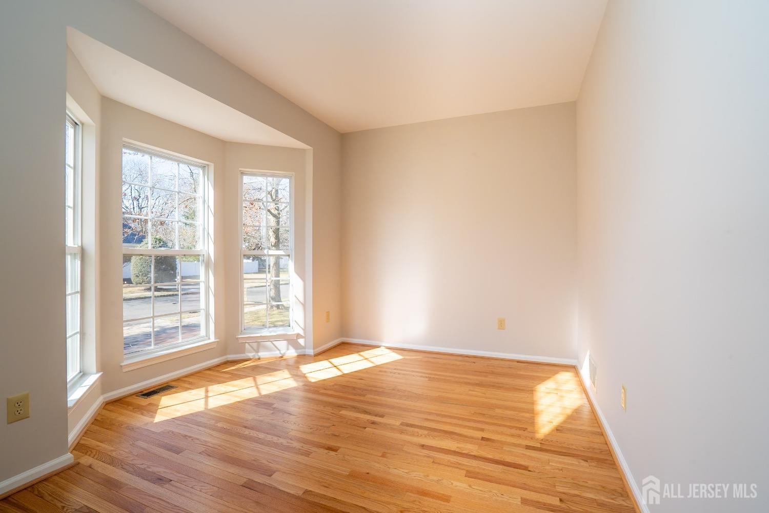 17 Larkspur Drive, South Brunswick, NJ, 08810 image 7
