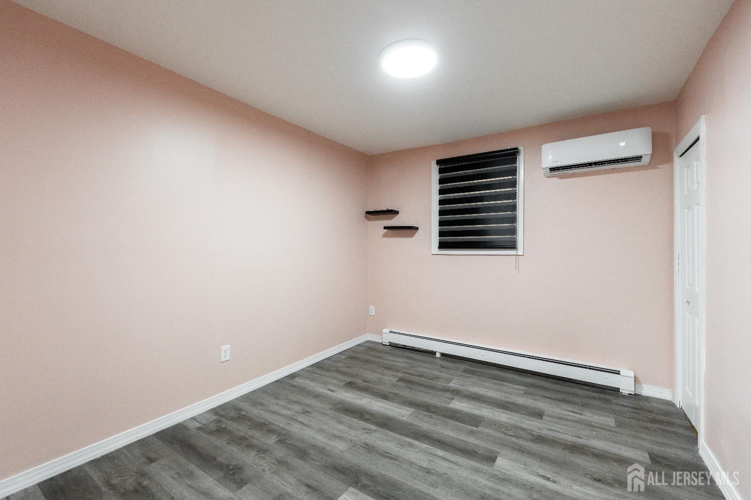 422 Catherine Street, South Amboy, NJ, 08879 image 16